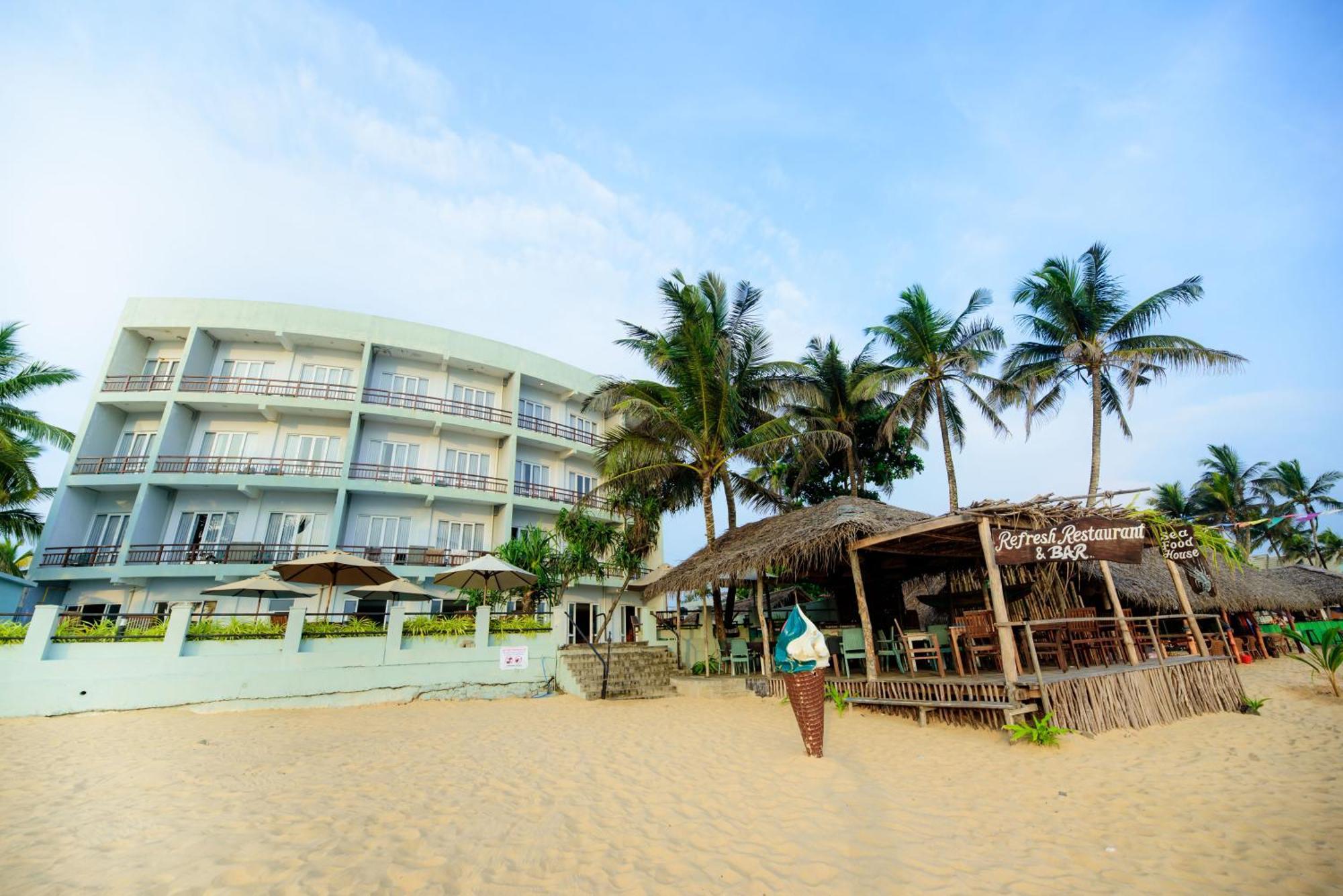 Hotel Refresh Blue Hikkaduwa Exterior photo